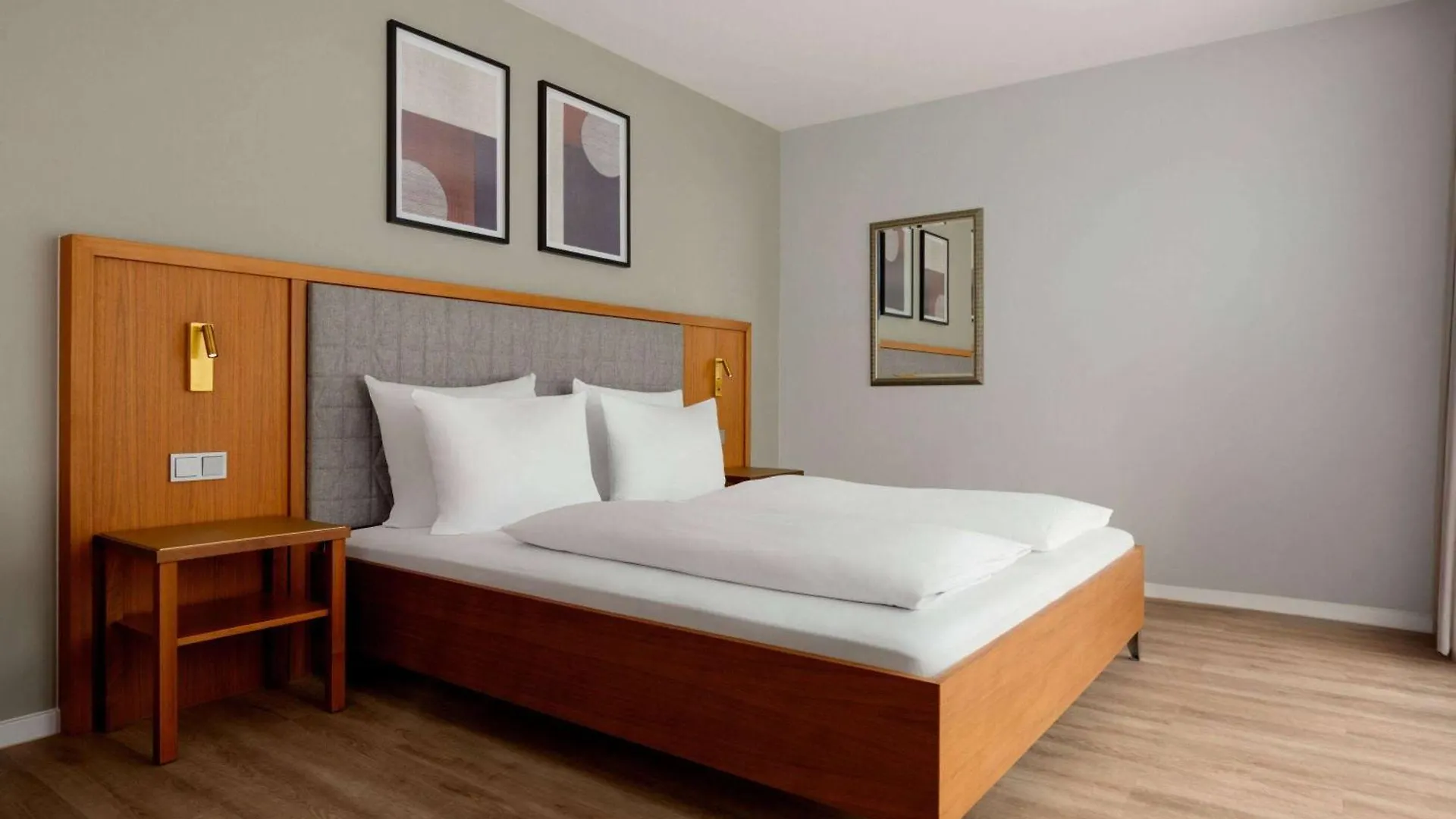 Ramada By Wyndham Duesseldorf Ratingen Hotel