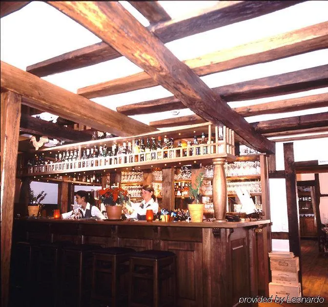 Landhotel Krummenweg Ratingen 4*,