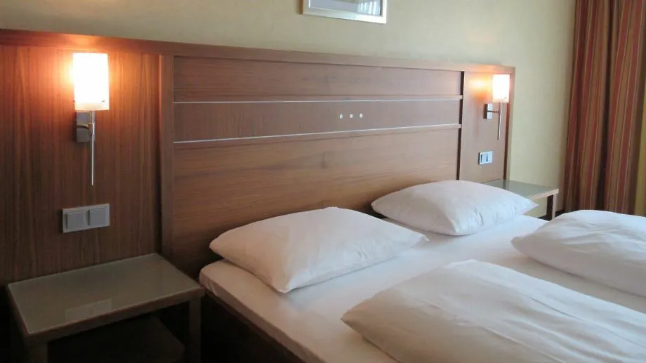 Hotel Landhotel Krummenweg Ratingen